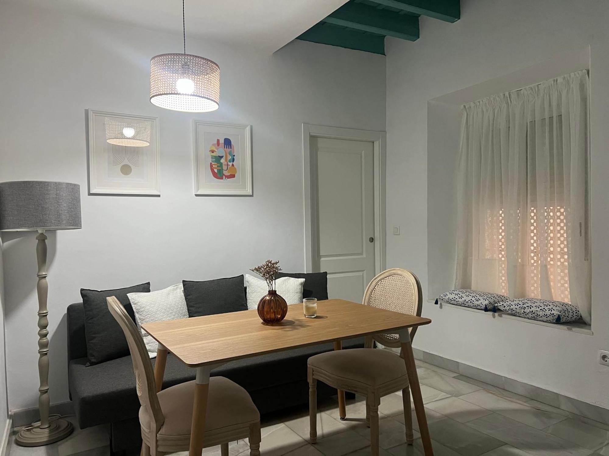 Apartamento En Casco Antiguo - Plaza De La Gavidia 塞维利亚 外观 照片