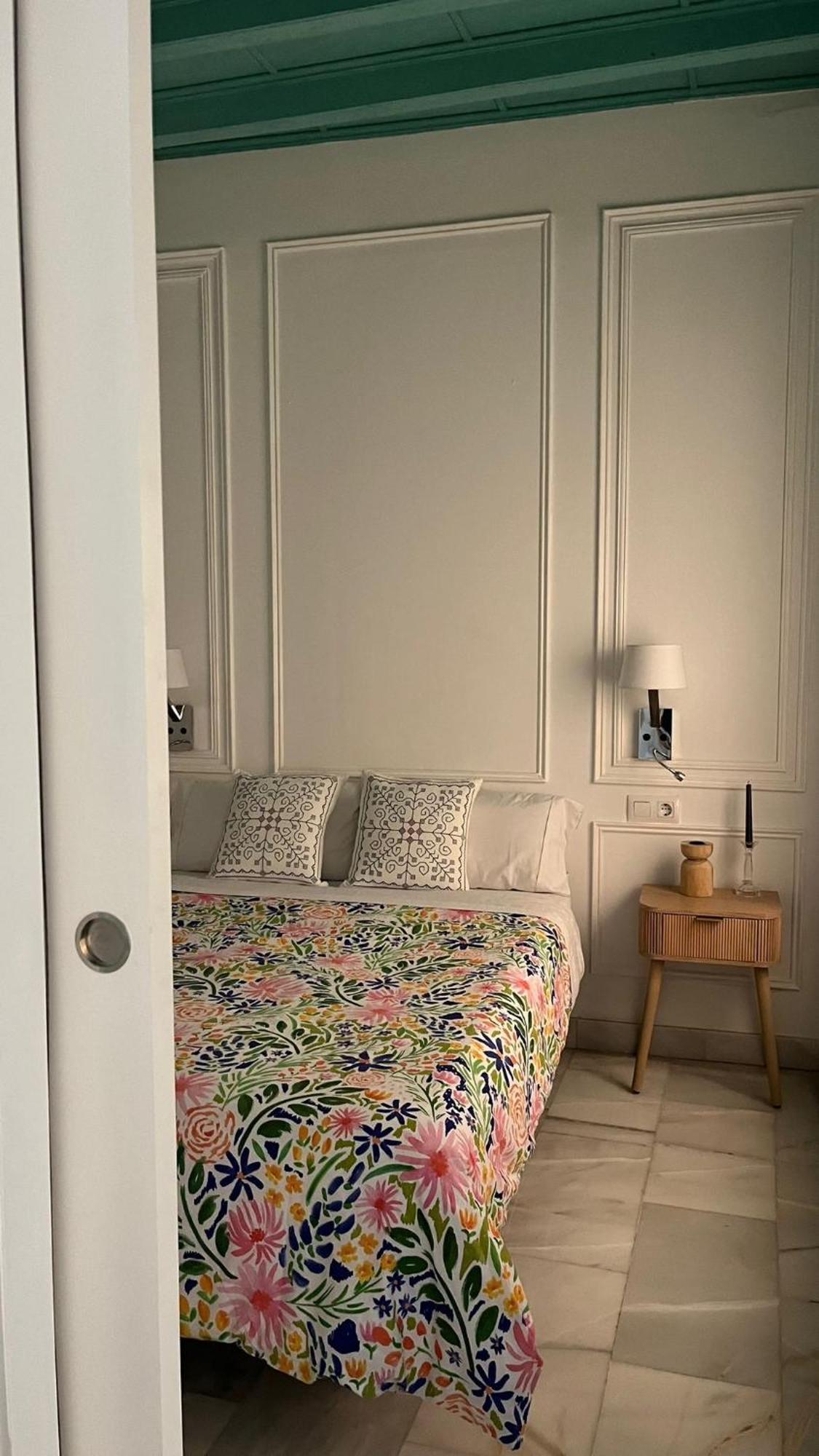 Apartamento En Casco Antiguo - Plaza De La Gavidia 塞维利亚 外观 照片