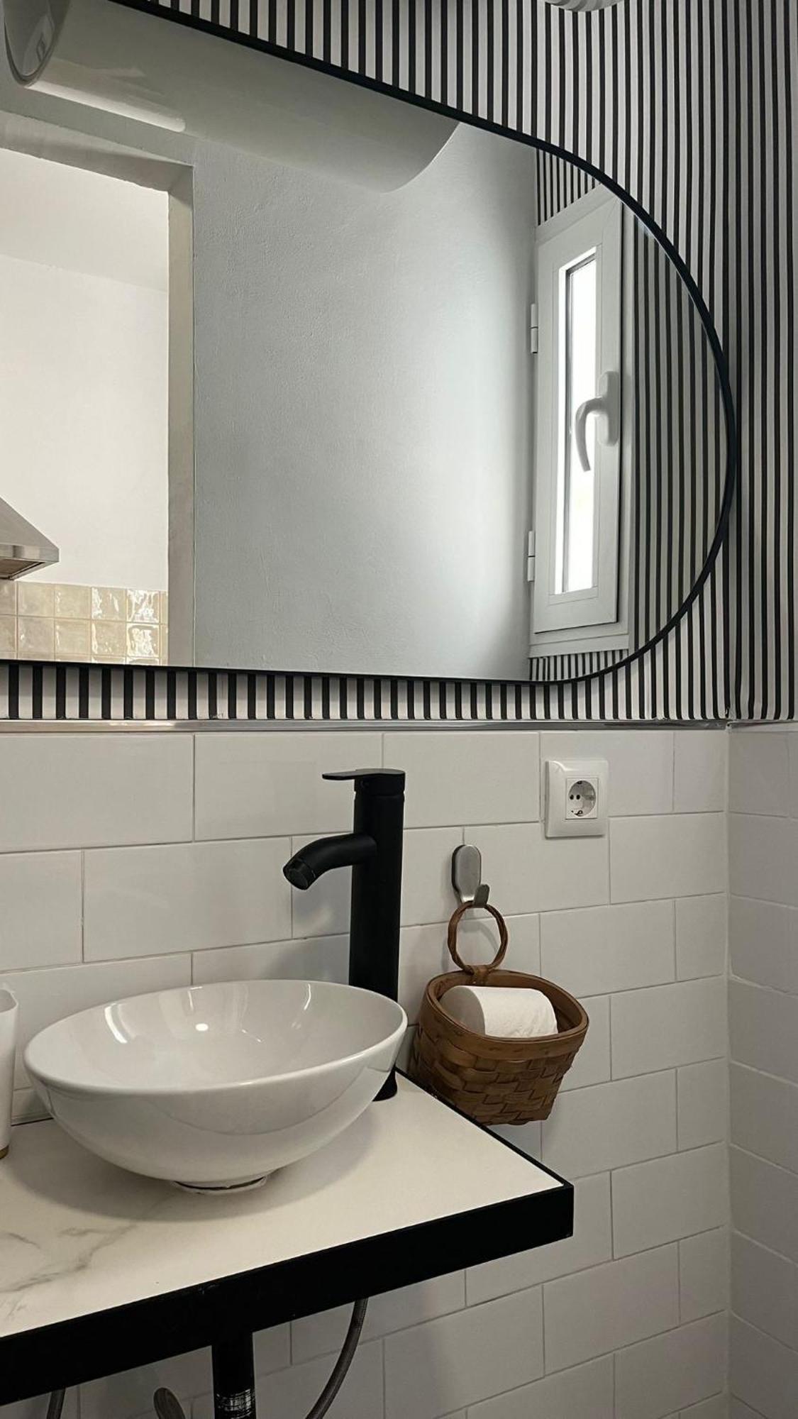 Apartamento En Casco Antiguo - Plaza De La Gavidia 塞维利亚 外观 照片